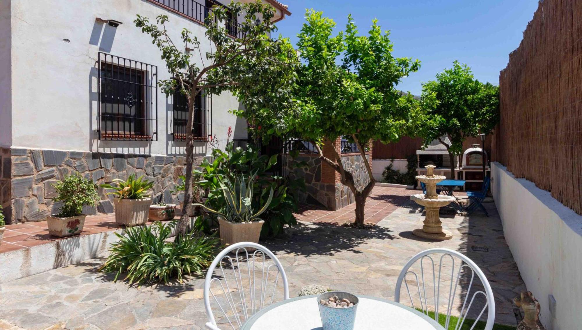 Casa La *